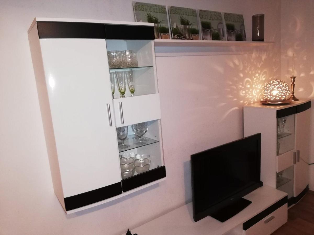 Holiday Home Tin Ogulin Buitenkant foto