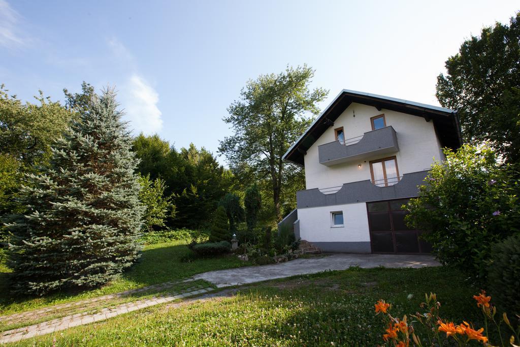 Holiday Home Tin Ogulin Buitenkant foto